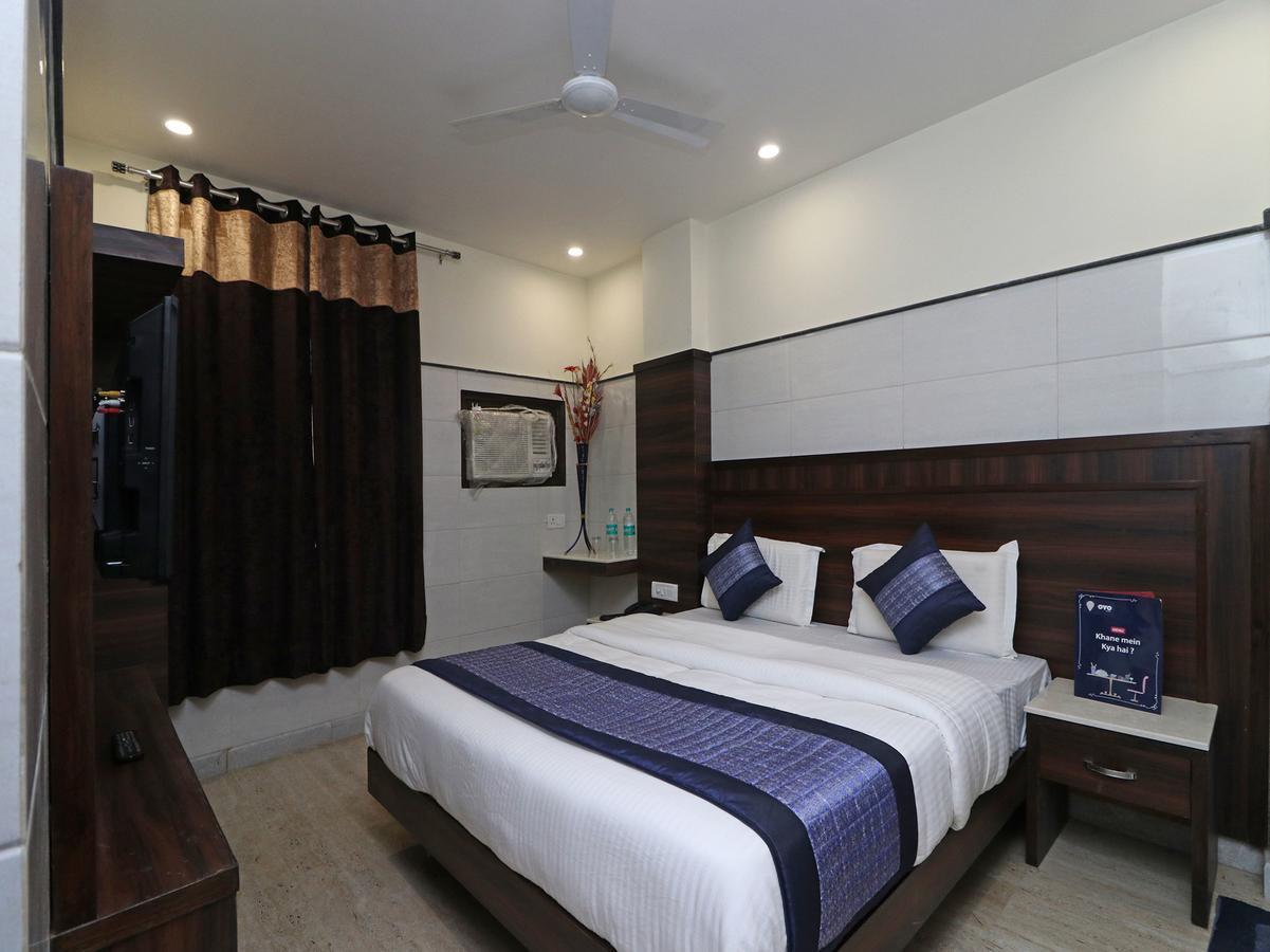 Oyo 11594 Hotel Tvs Új-Delhi Kültér fotó