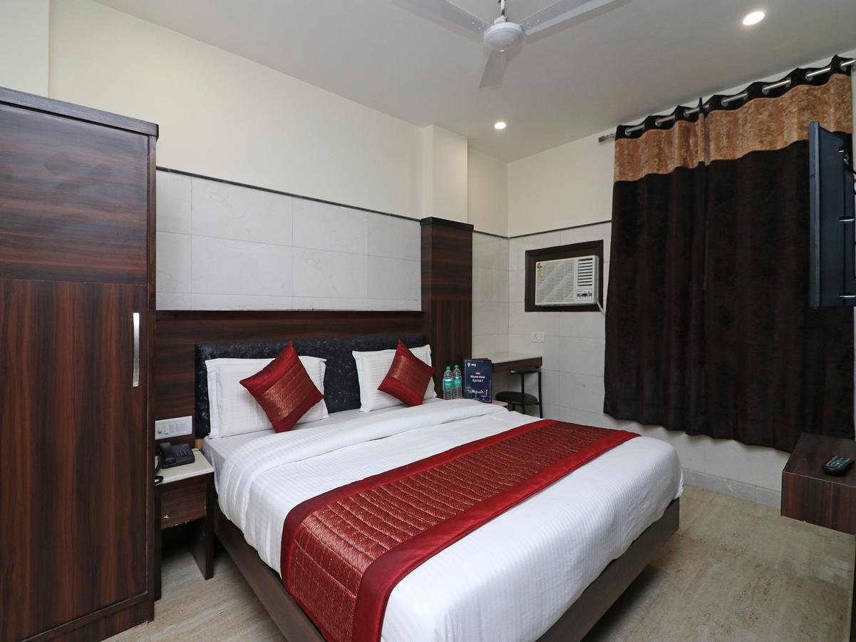 Oyo 11594 Hotel Tvs Új-Delhi Kültér fotó