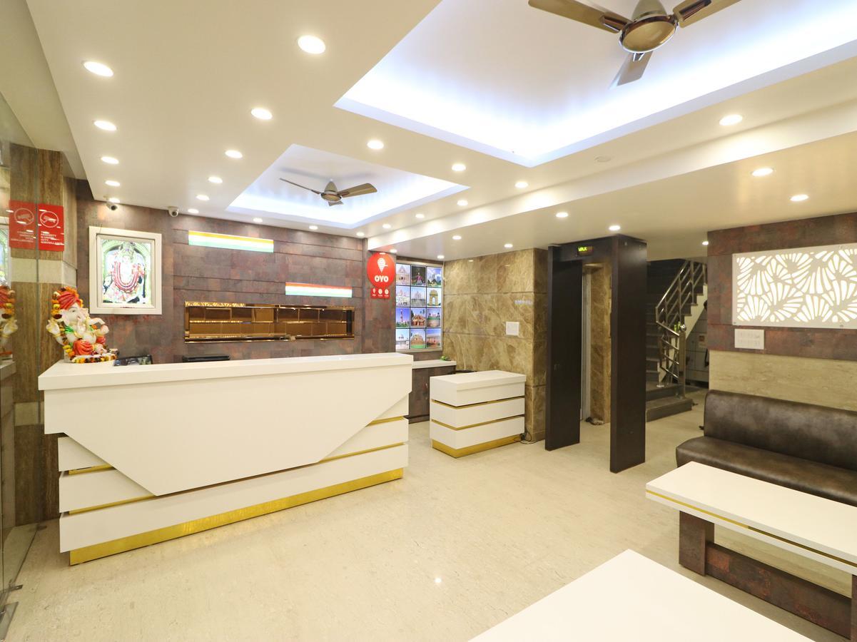 Oyo 11594 Hotel Tvs Új-Delhi Kültér fotó